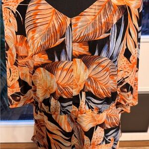 Jennifer Lopez Tropical Leaf Print Blouse Size Medium